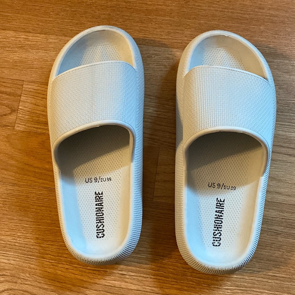 Cushionaire sliders